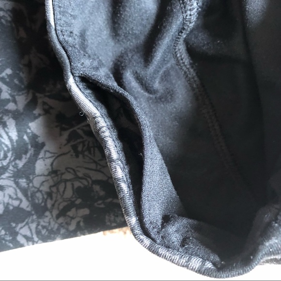 Floral Calia Look a Like Workout Legging - Picture 4 of 6